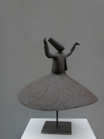 Derviche tourneur sur socle